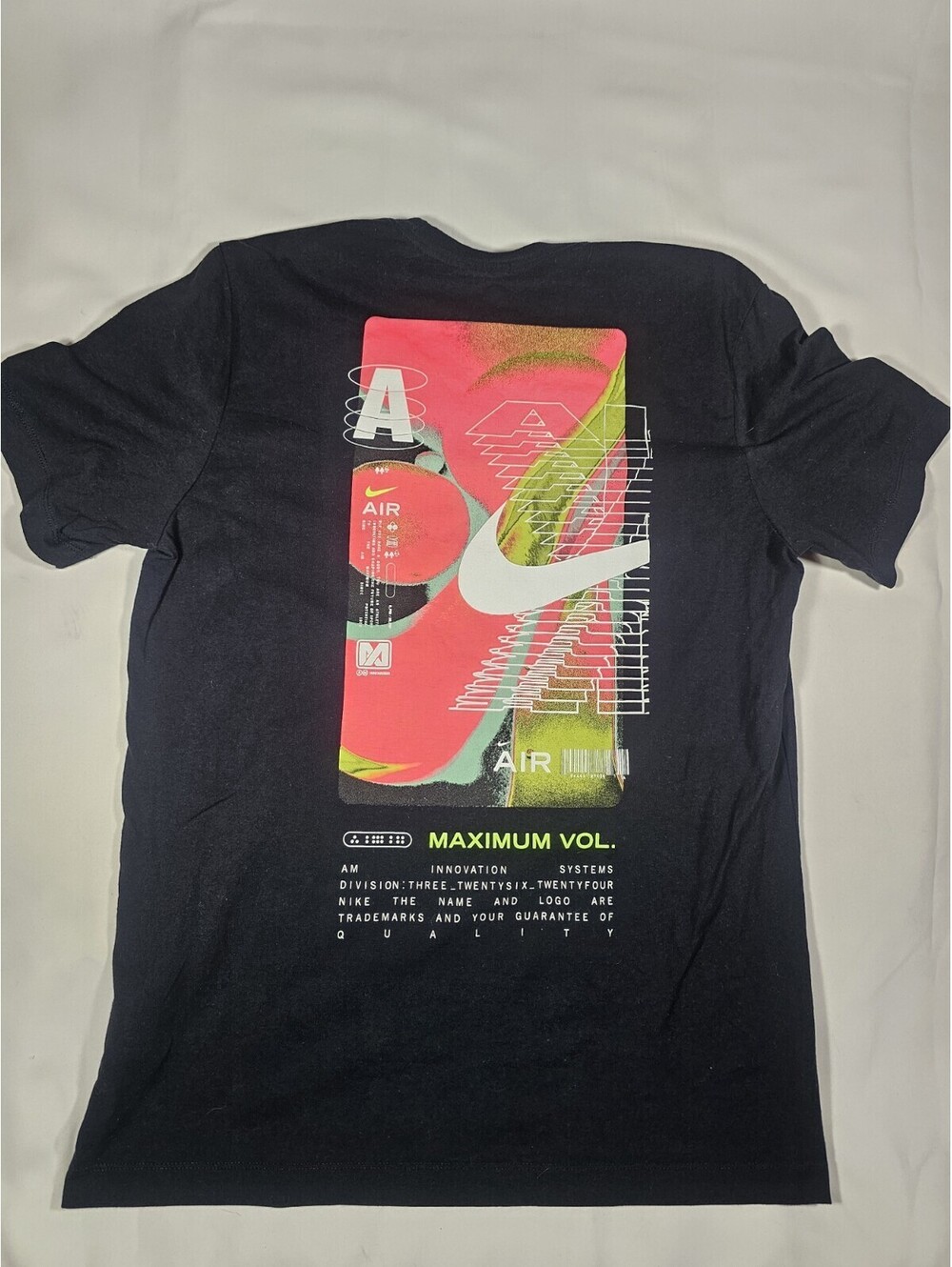Nike T- Shirt Mens LARGE Black Colorful Air Graphic Retro Vintage Feel Look